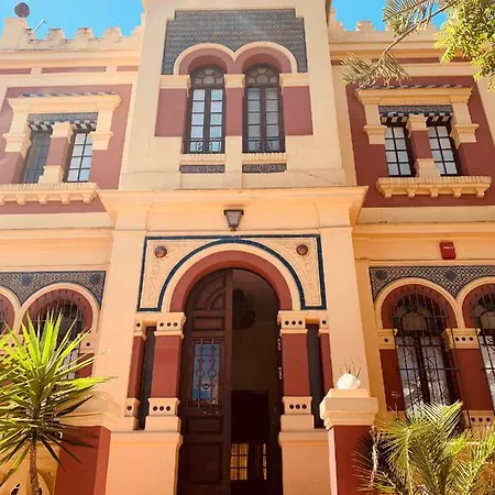 Porvenir Palace *