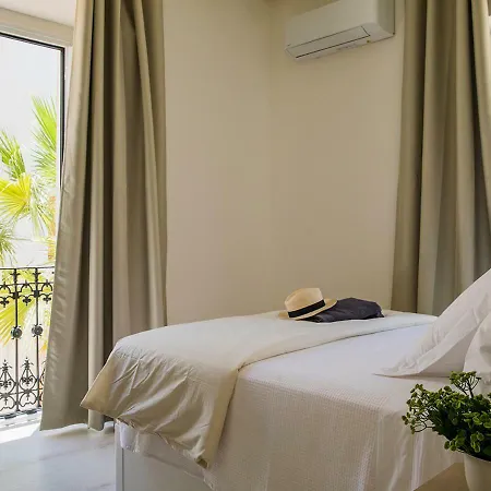 Apartment Santa Paula Pool & Luxury Seville