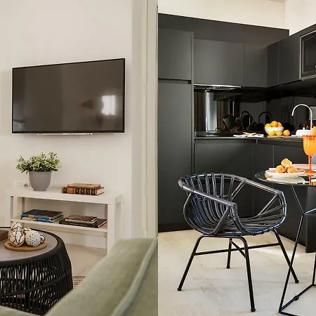 Santa Paula Pool & Luxury Apartment Seville