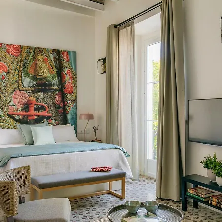 Santa Paula Pool & Luxury Seville
