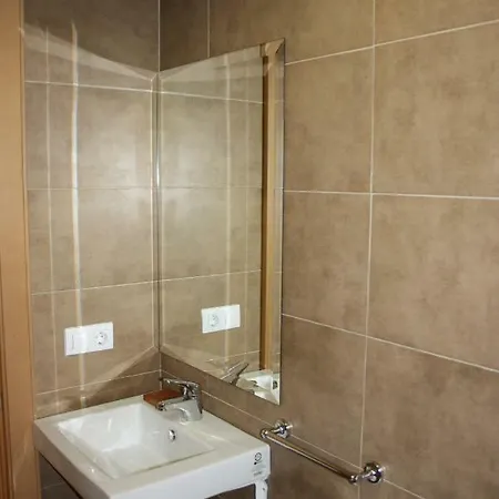Avenida Apartment *