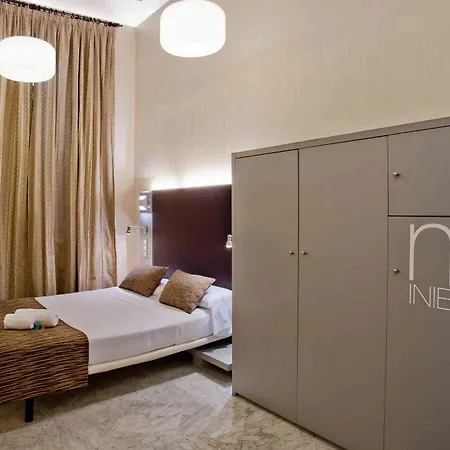 Hotel Petit Palace Santa Cruz 4*