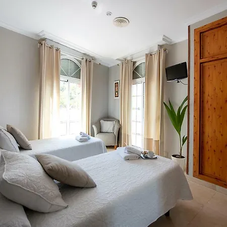 Guest house La Muralla