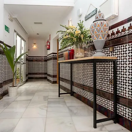La Muralla Guest house *