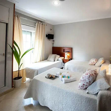 La Muralla Guest house