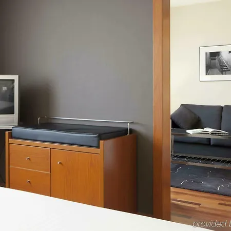 Ac Fórum By Marriott Hotel 4*