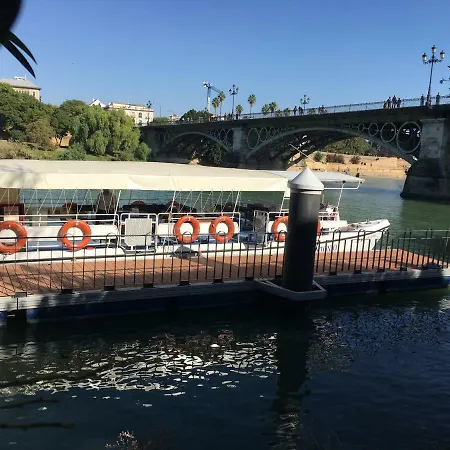 Maravilloso ático Puente De Triana * Sevilla