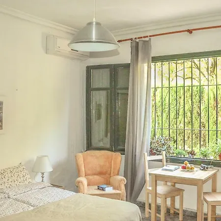 Apartment Heliopolis I *