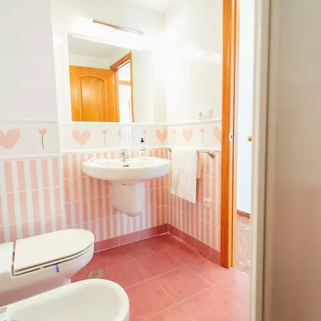 Comfortable- 2bd 1bth- Triana *