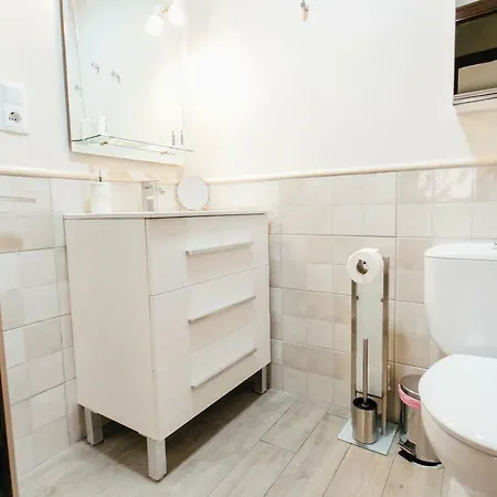 公寓 Idilico Atico En Triana-3bd+1bth *