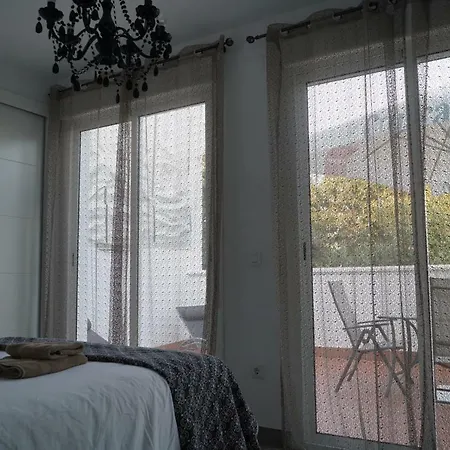 Atico Con Terraza En Alameda De Hercules *