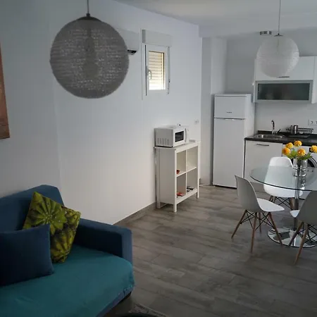 Atico Con Terraza En Alameda De Hercules Apartment