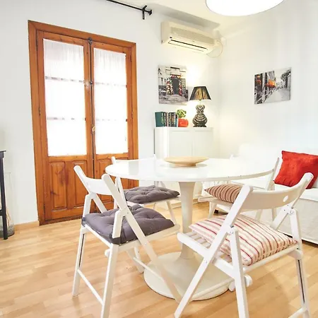 Apartamento 11 Calle Lagar Sevilla