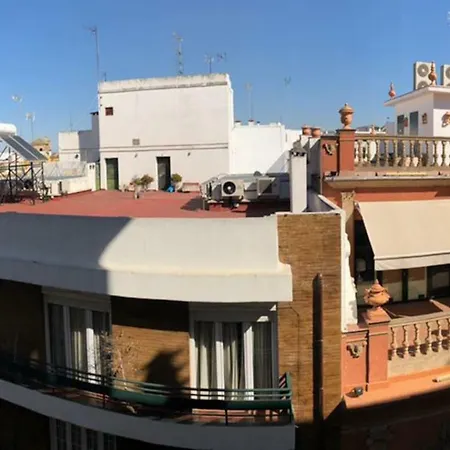 La Casa Amarilla 펜션 세비야