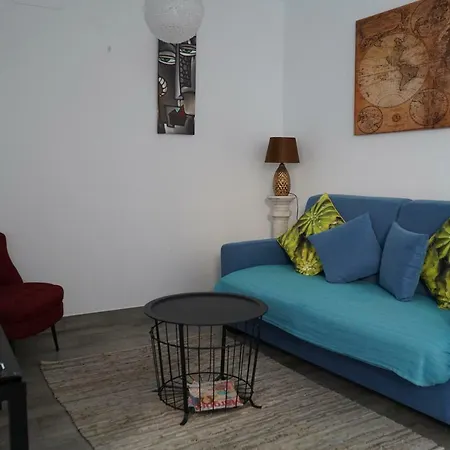 Atico Con Terraza En Alameda De Hercules