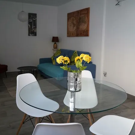 Apartment Atico Con Terraza En Alameda De Hercules