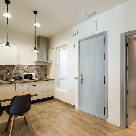 Lanza Apartment Seville