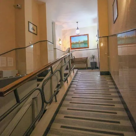 Apartamento La Feria Севилья