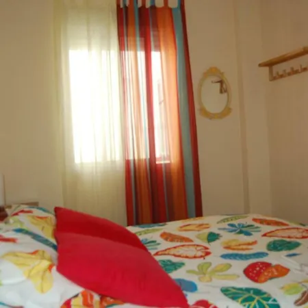 Apartamento Verde, Tranquilo, 2 D, Parking Opcional Sevilla