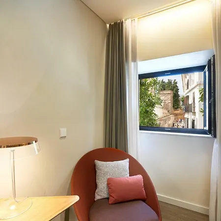 Murillo Plaza Sta. Cruz Apartment *