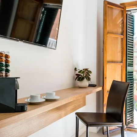 Unique House - Private Spa&pool -stayinseville Hébergement de vacances Séville