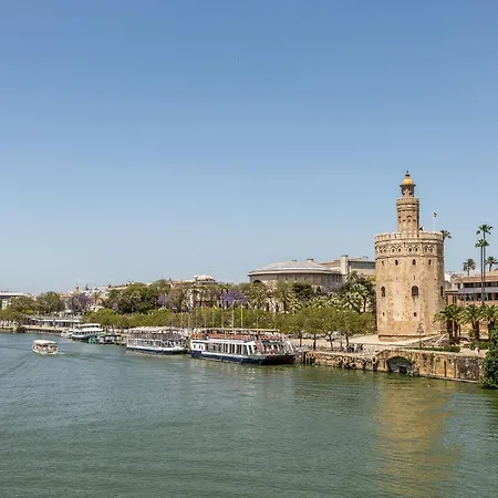 Waou Cosy I Sevilla Cathedral * Siviglia
