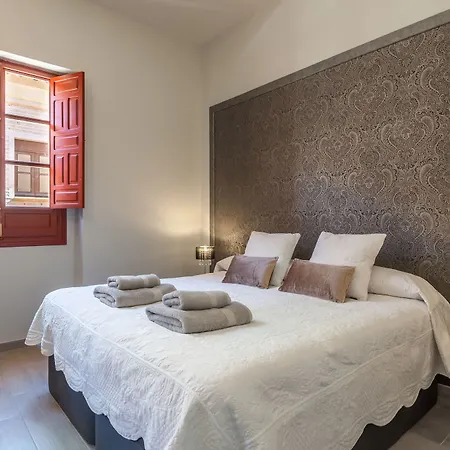 - Torre Del Oro B Apartment *