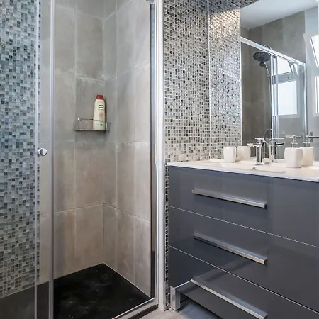 Apartment - Torre Del Oro B