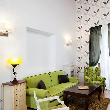 Singular Castellar Seville