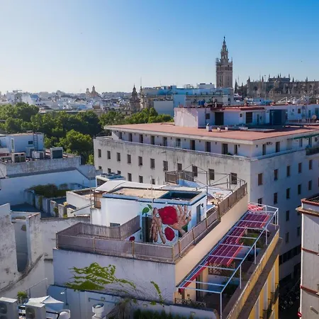 Black Swan Hostel Sevilla