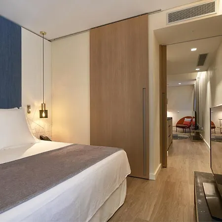 Murillo Plaza Sta. Cruz Apartment *