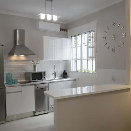 Apartment Hdm: Hospedate En La Mejor Zona De Sevilla! Seville