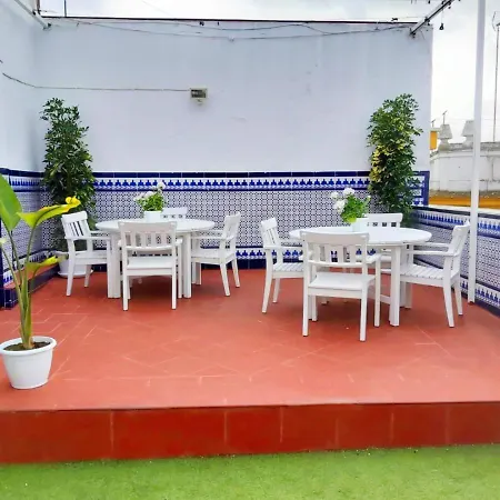Residencia Viriato Hostel